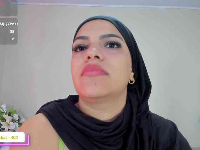 Umarani_ webcam
