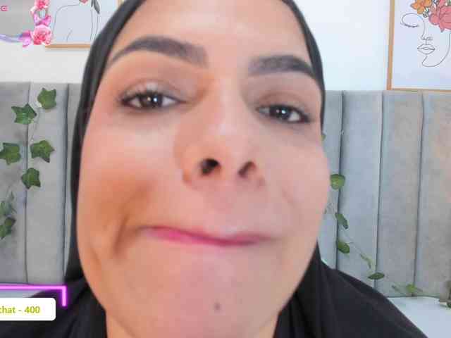 Umarani_ webcam