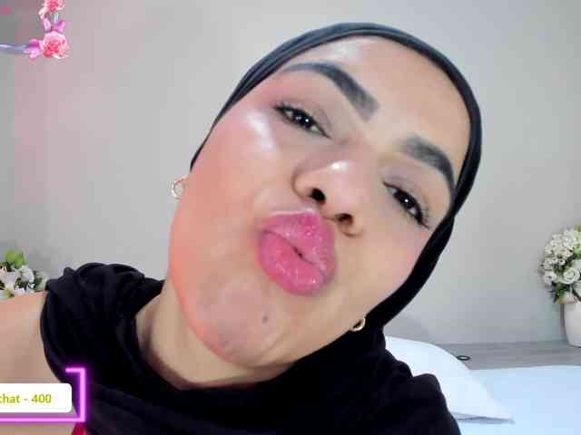Umarani_ webcam