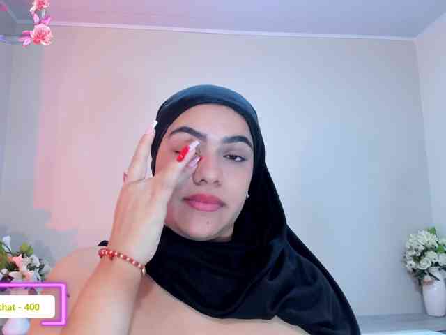 Umarani_ webcam