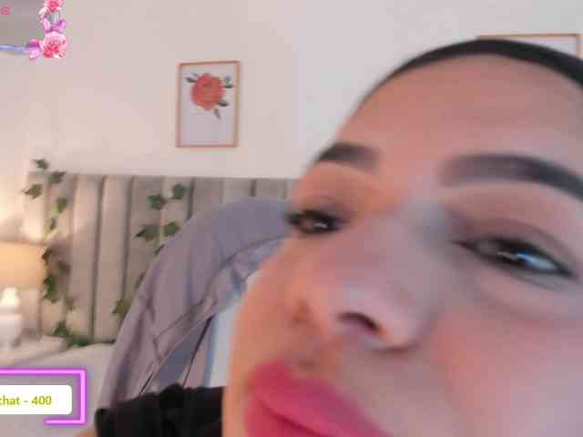 Umarani_ webcam