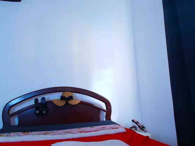 AndreaBigboobs webcam