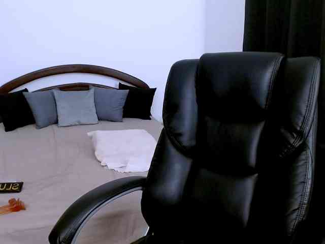 AndreaBigboobs webcam