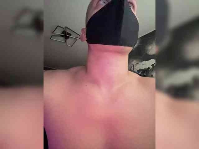 Qwrtuxzy Sex Cam Show