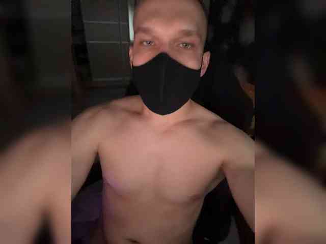 Qwrtuxzy