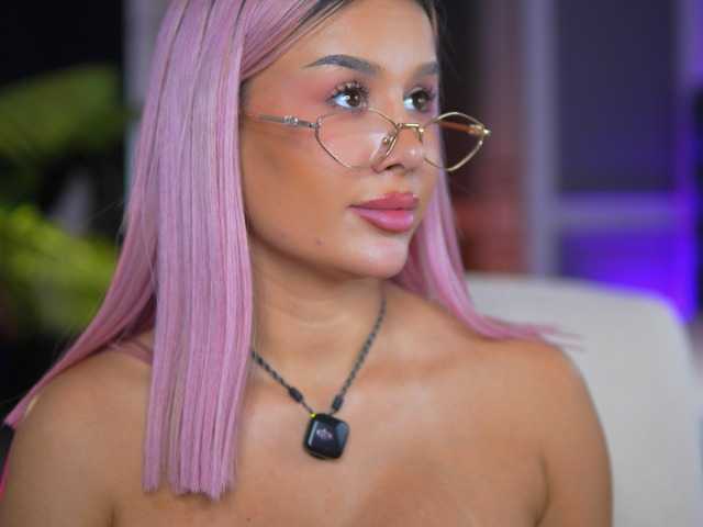 EvaZane live cam on BongaCams
