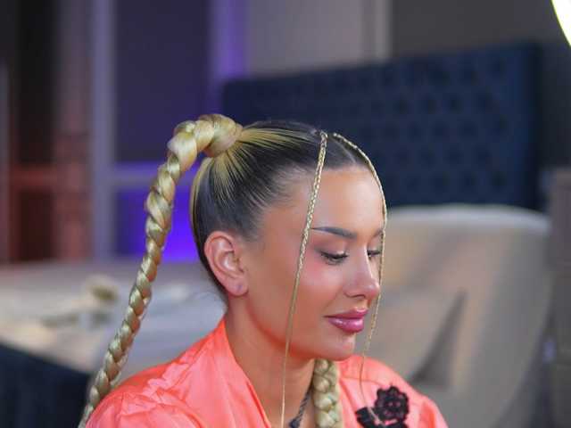 EvaZane live cam on BongaCams