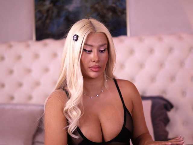 EvaZane live cam on BongaCams