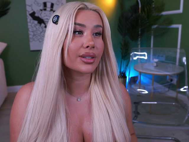 EvaZane webcam