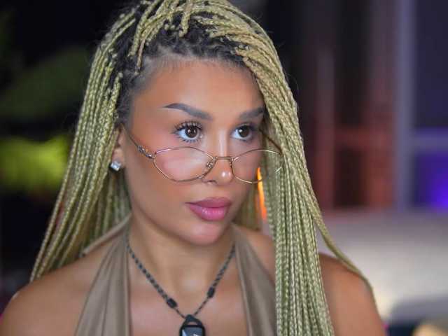 EvaZane live cam on BongaCams