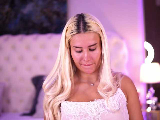 EvaZane live cam on BongaCams