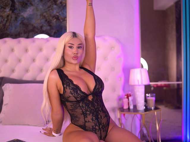 EvaZane live cam on BongaCams