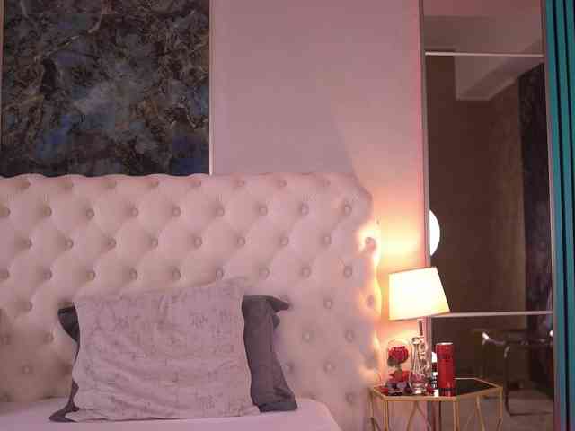 EvaZane webcam