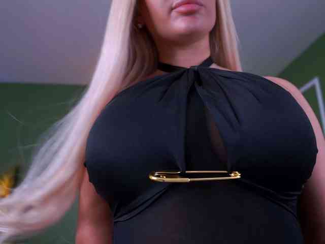 EvaZane webcam