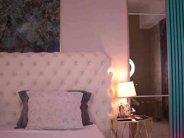 EvaZane webcam