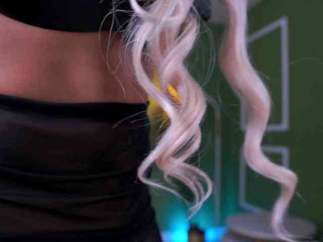 EvaZane Live Webcam on BongaCams