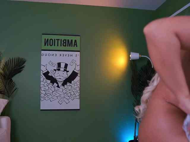 EvaZane Live Webcam on BongaCams