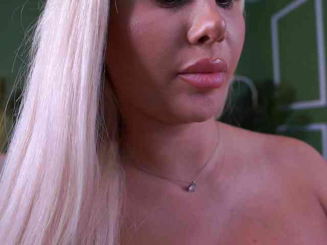 EvaZane webcam