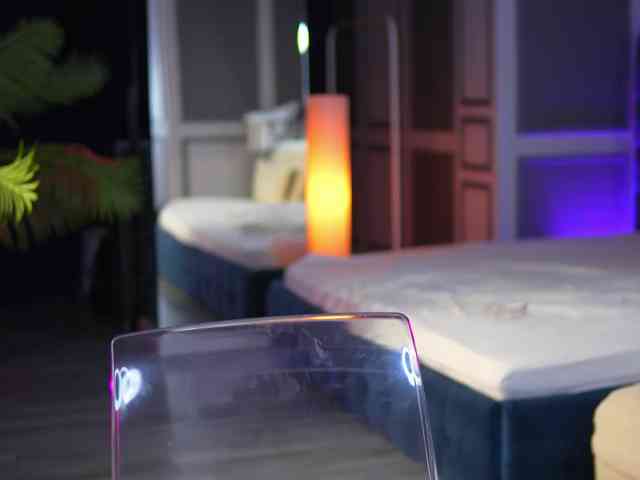 EvaZane webcam