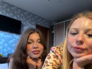 Iiiillllyyyy Porn Show