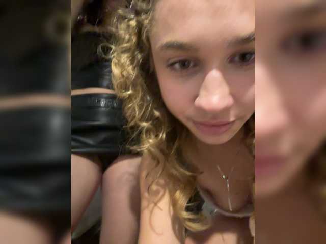 lustful-angels live cam on BongaCams