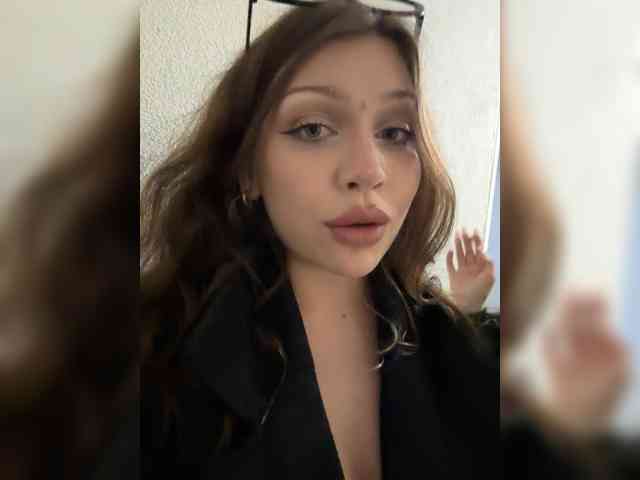 Modelo: Iiiillllyyyy