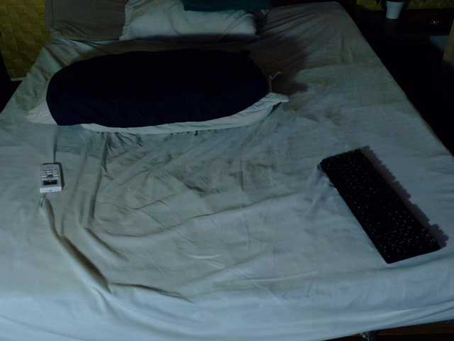 curvynaomhy live cam on BongaCams