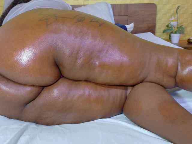 curvynaomhy curvynaomhy