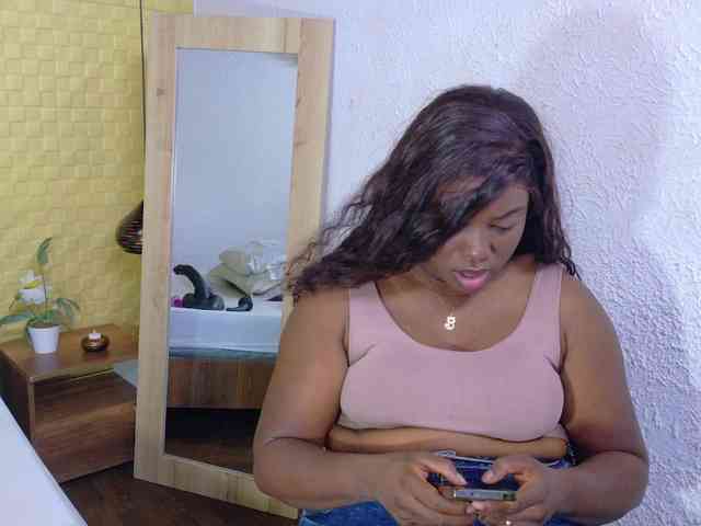 curvynaomhy curvynaomhy