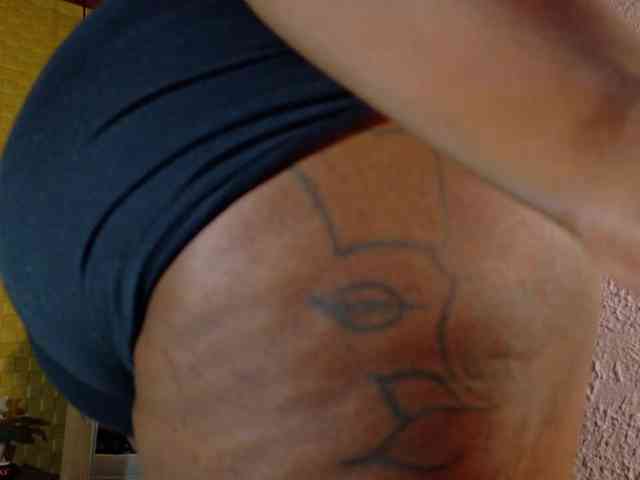 curvynaomhy webcam
