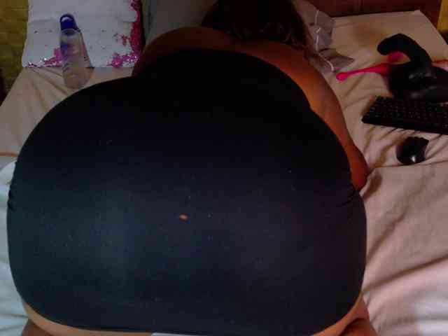 curvynaomhy curvynaomhy