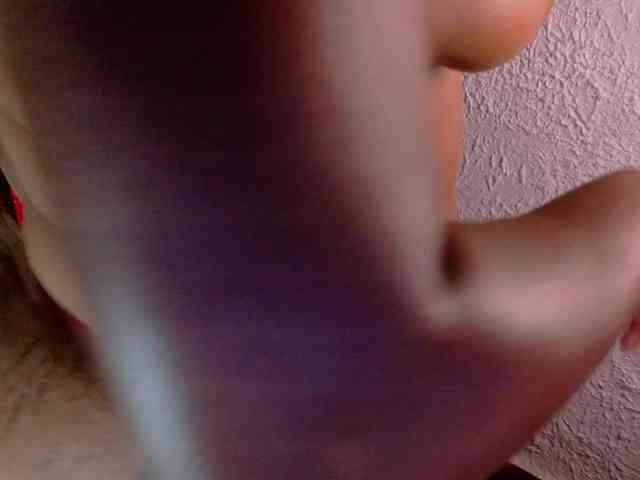 curvynaomhy webcam