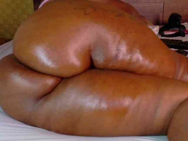 curvynaomhy webcam