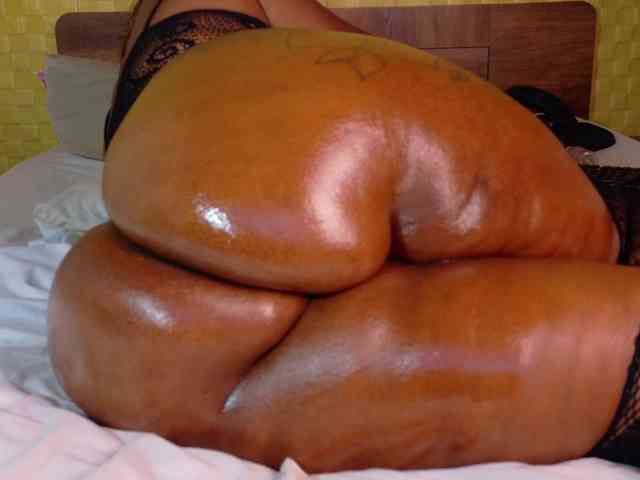 curvynaomhy webcam