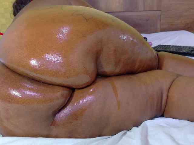 curvynaomhy webcam