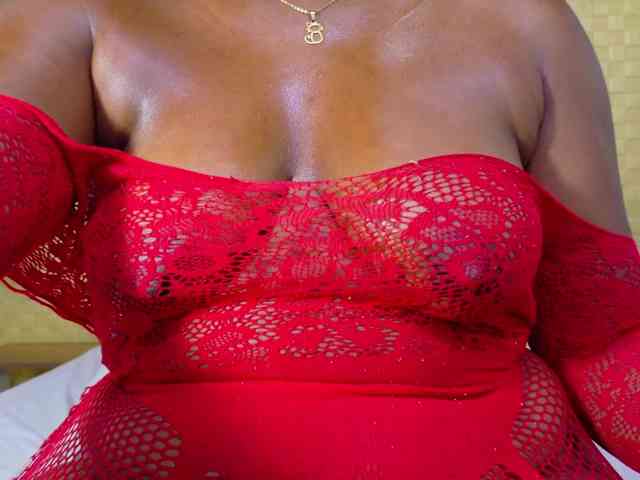curvynaomhy webcam