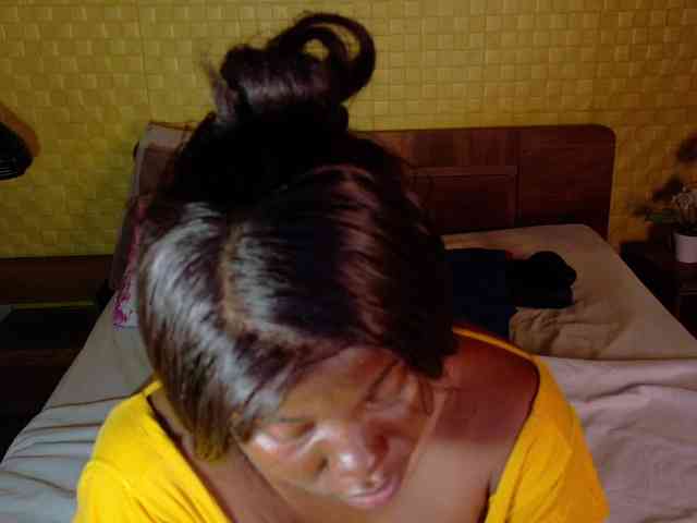 curvynaomhy webcam