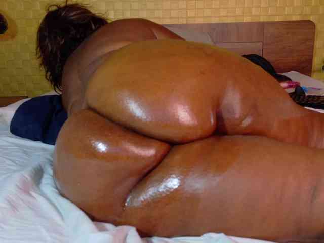 curvynaomhy webcam