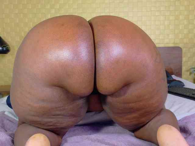 curvynaomhy webcam