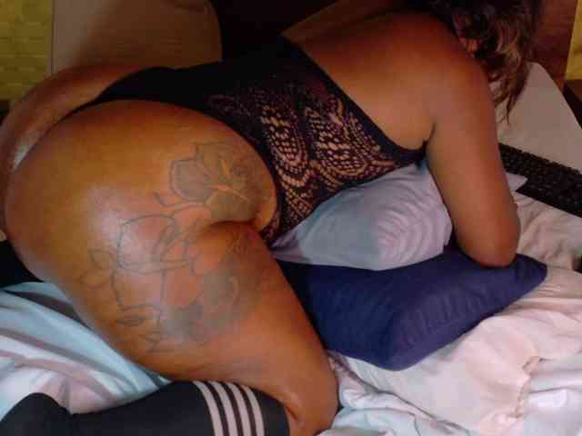 curvynaomhy webcam