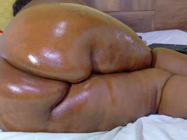 curvynaomhy webcam