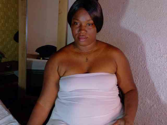 curvynaomhy webcam