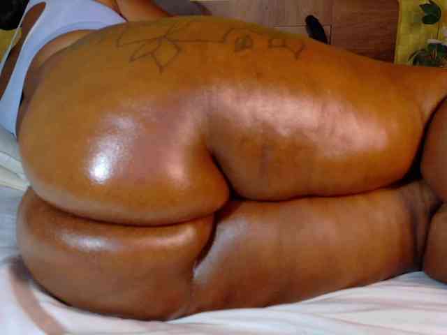 curvynaomhy webcam