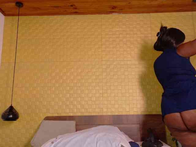 curvynaomhy webcam