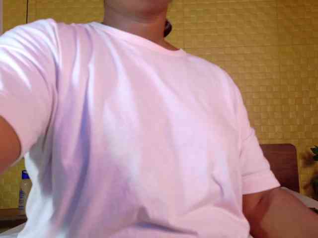 Modelo: curvynaomhy