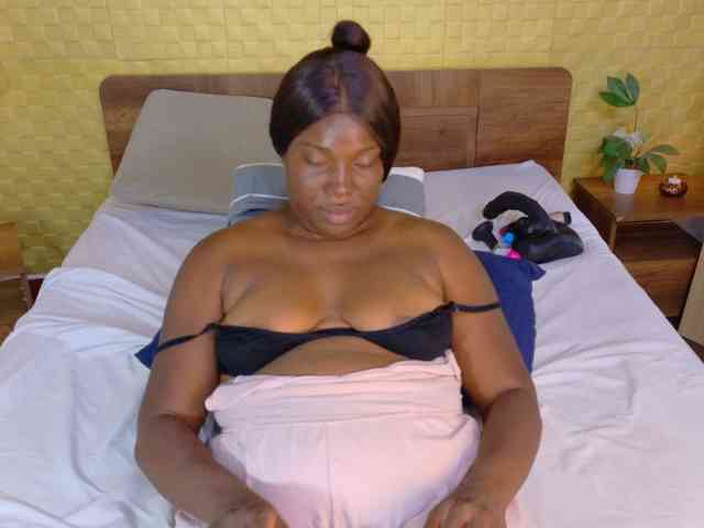 curvynaomhy curvynaomhy