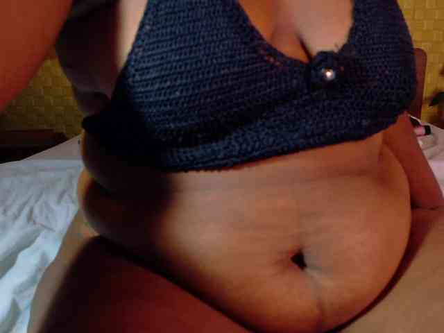 curvynaomhy webcam