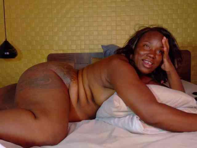 curvynaomhy webcam