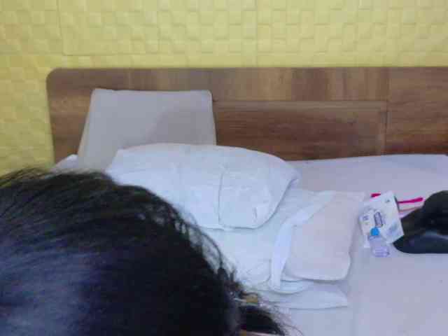curvynaomhy webcam