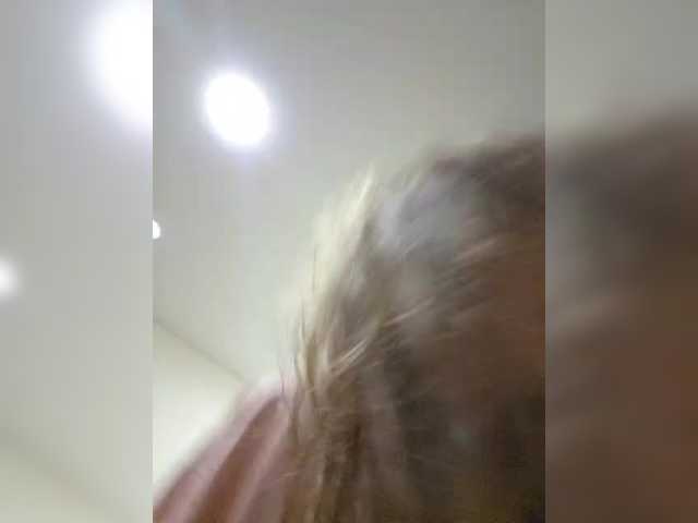 Mia-Carnival